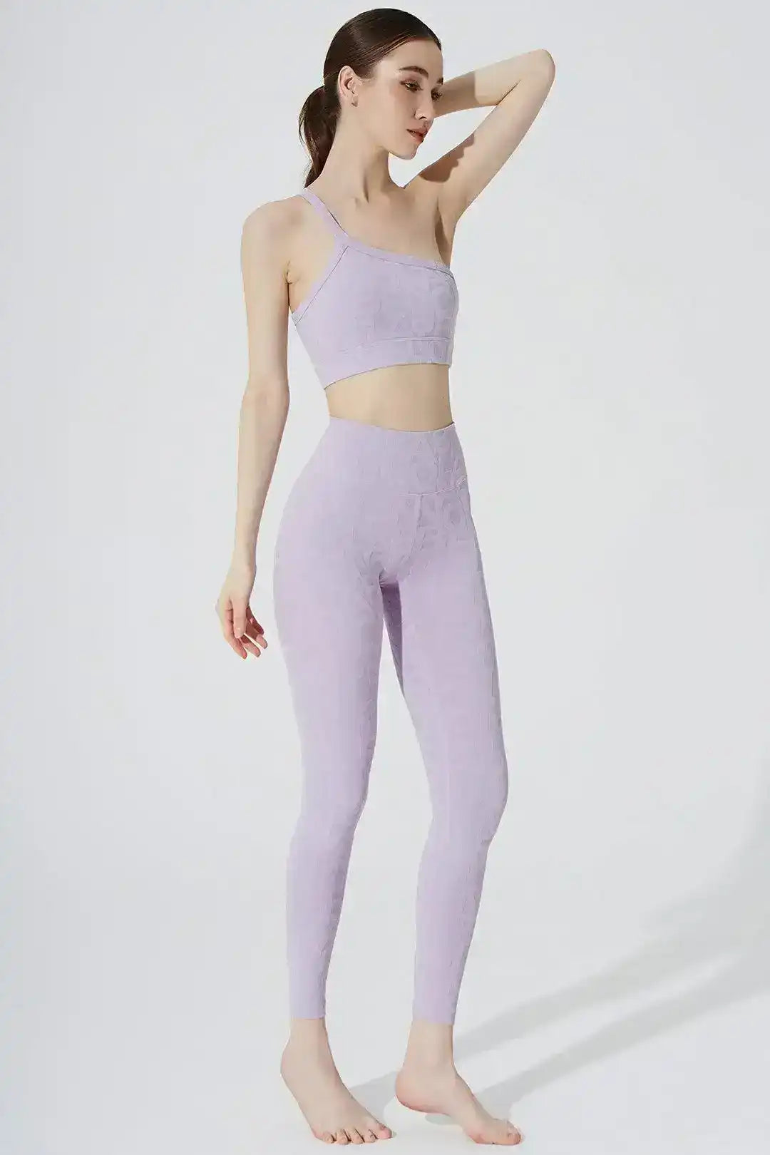 Olaben Classic Serein 3D bra and Classic Déese Fleur Legging 3D in Lavender — matching 3D embossed set, lifestyle shot