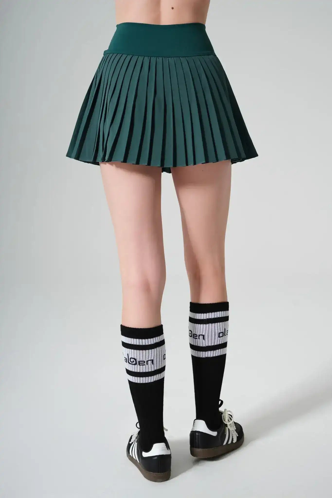 Birgit Pleated Skirt - Midnight Green - Olaben