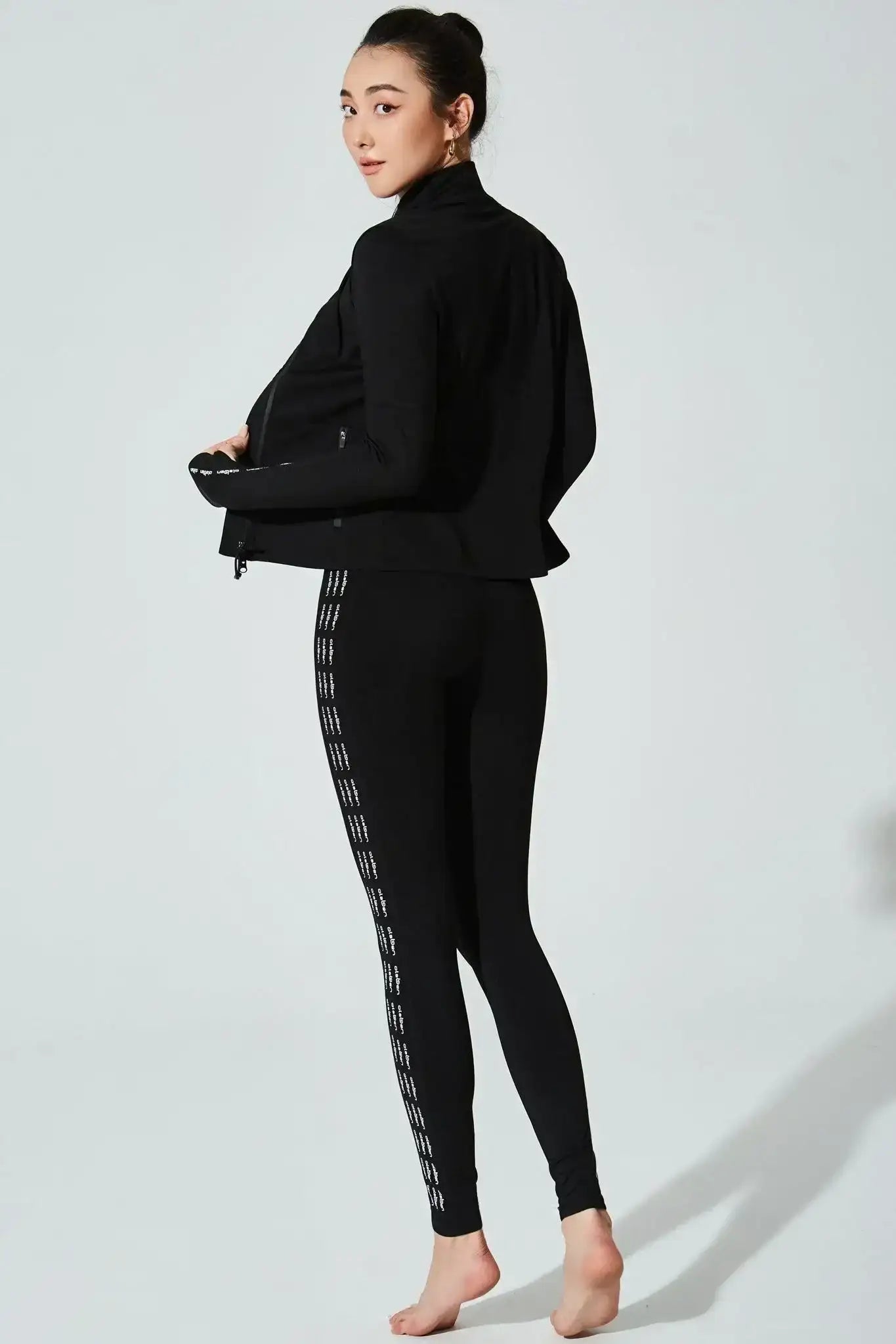 Catalina Lightweight Jacket - Black - Olaben