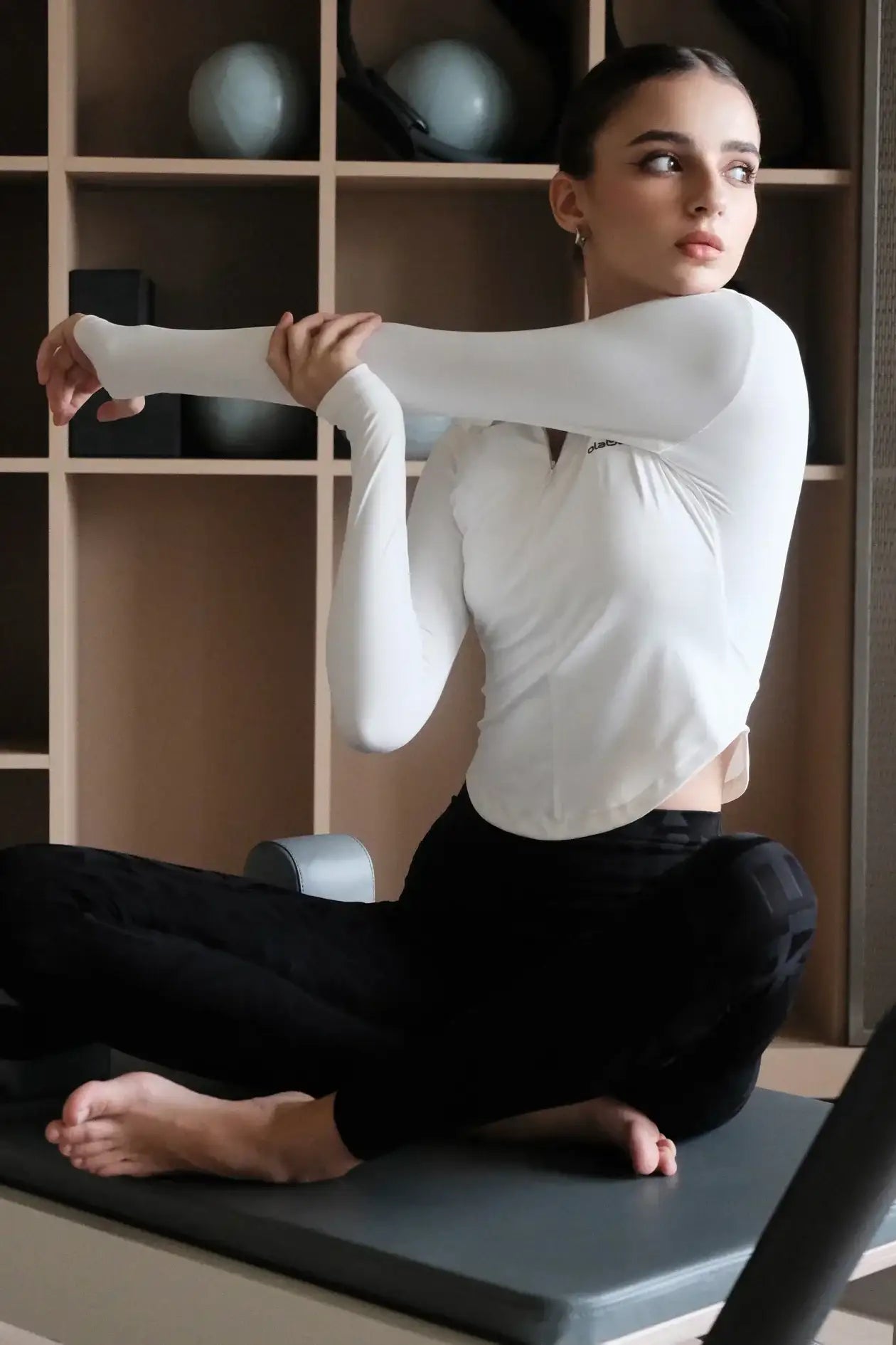 Butterluxe Workout Jacket & Elite Pleated Skirt - White - Olaben