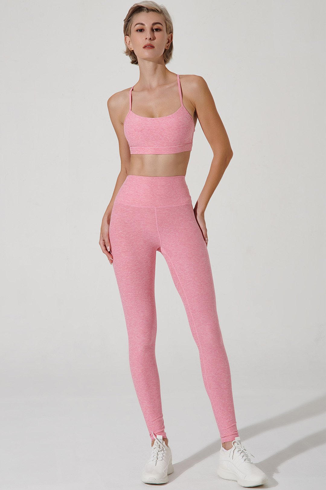 Cheri's women's leggings in peaches pink, a fashionable and comfortable choice for any occasion.
