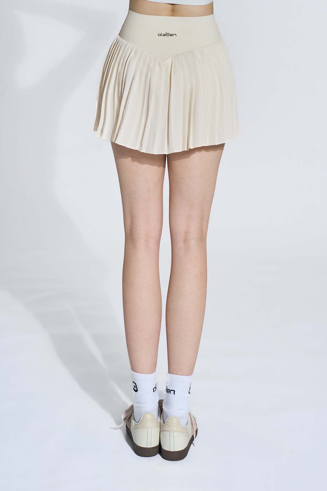 Elite Pleated Skirt - Ivory