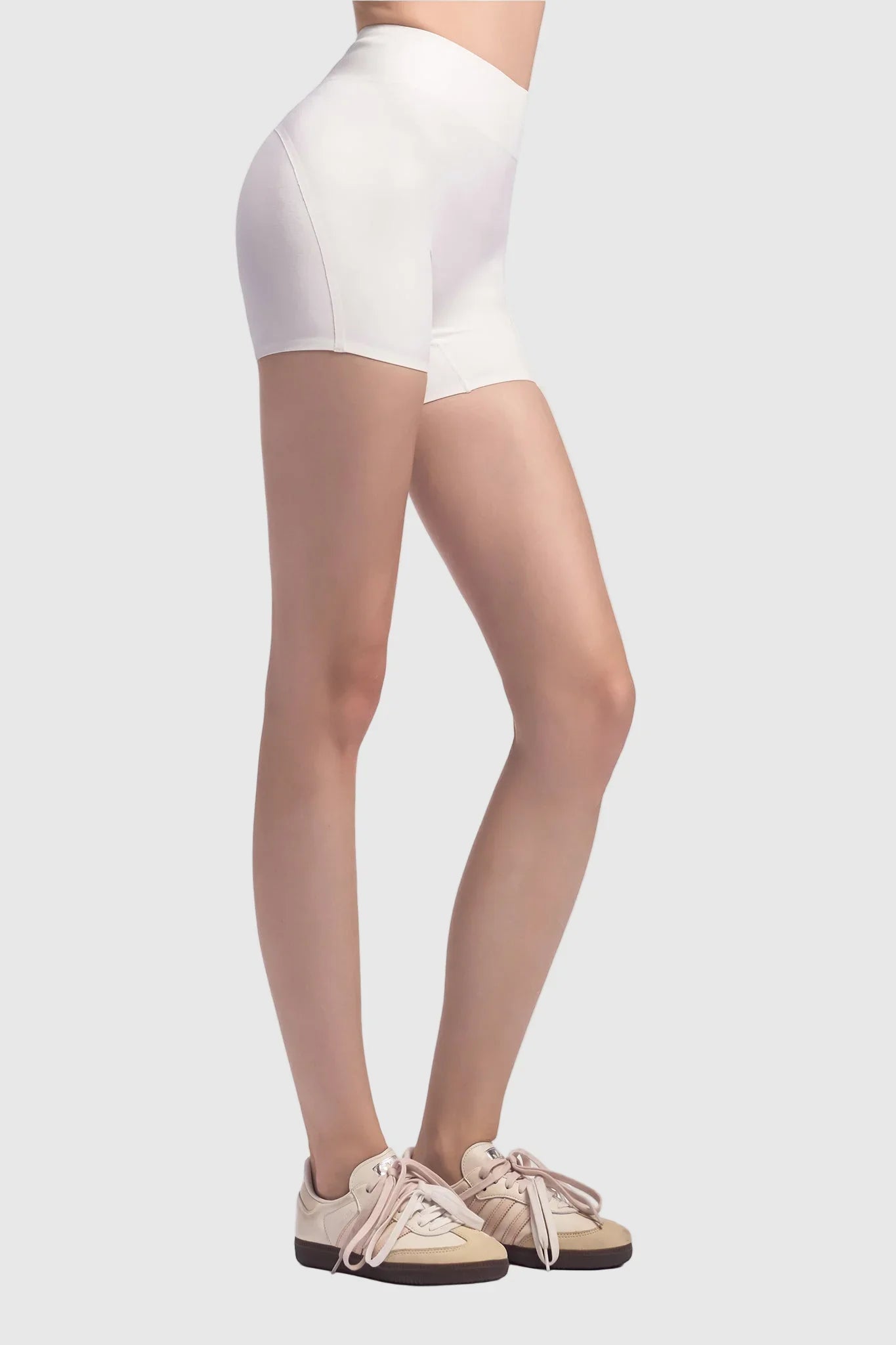 Evo Freedom Shorts - Off White - Olaben - Womens Shorts