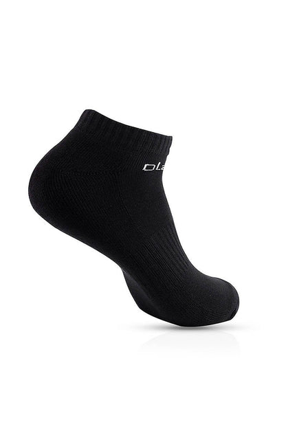 Pair of black short socks with a kissy design, size 3, image OW-0152-USO-BK.