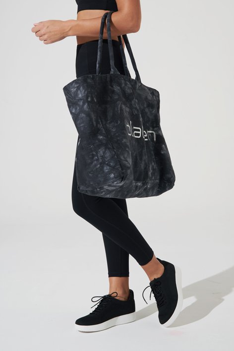 Black Shopper Tote Bag - Stylish and spacious bag for everyday use.