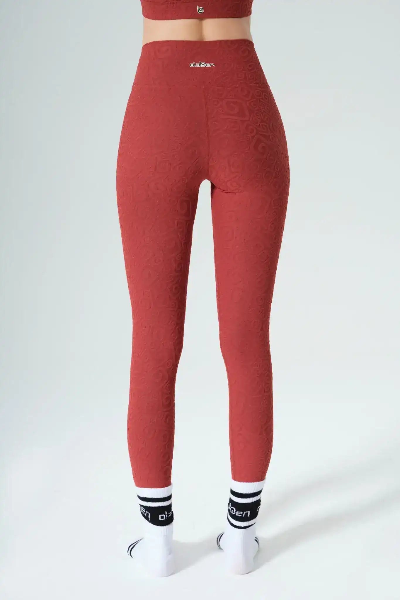 Olaben Déese Fleur 3D Leggings in Merlot — 3D embossed activewear, lifestyle styled shot