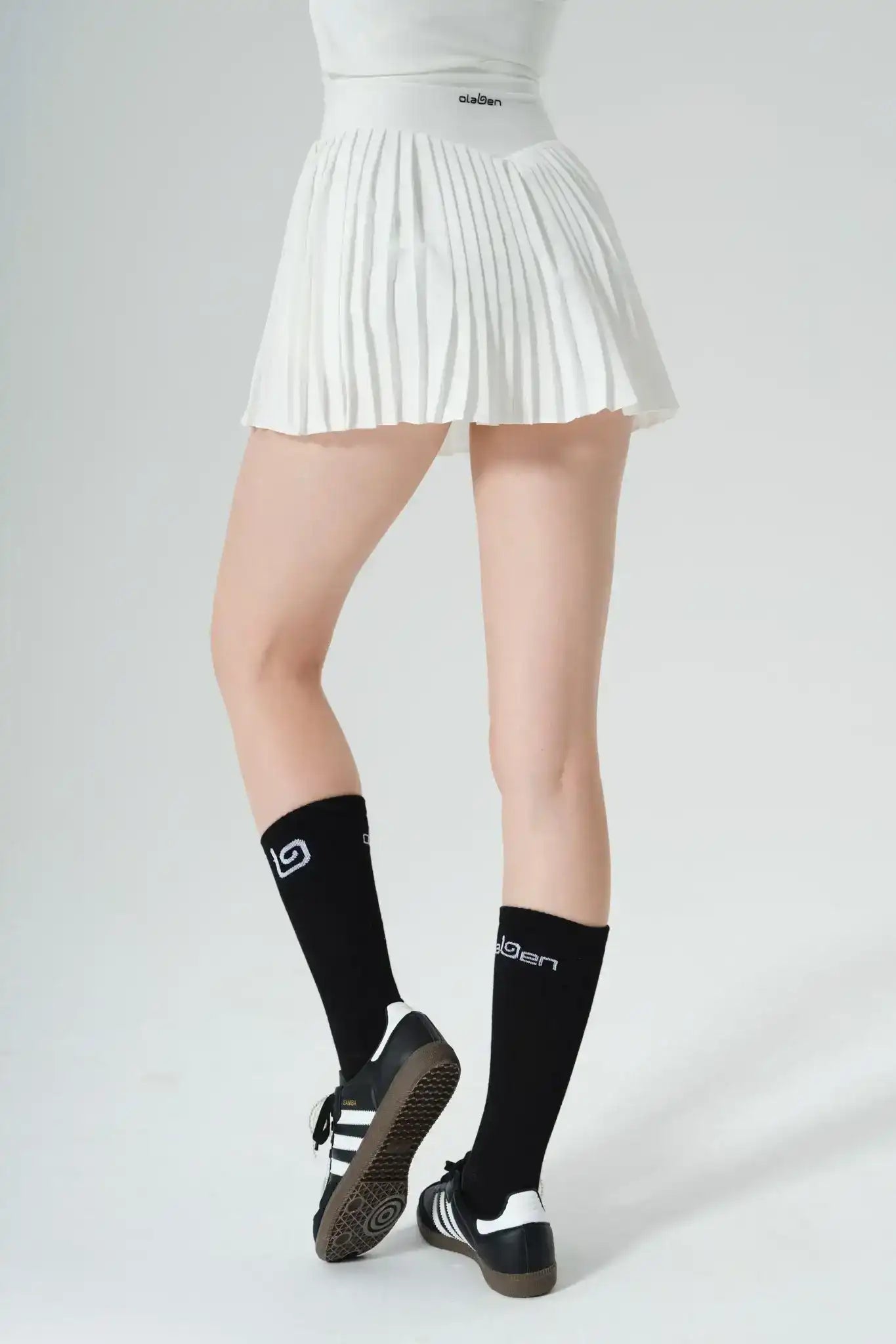 Elite Pleated Skirt - White - Olaben