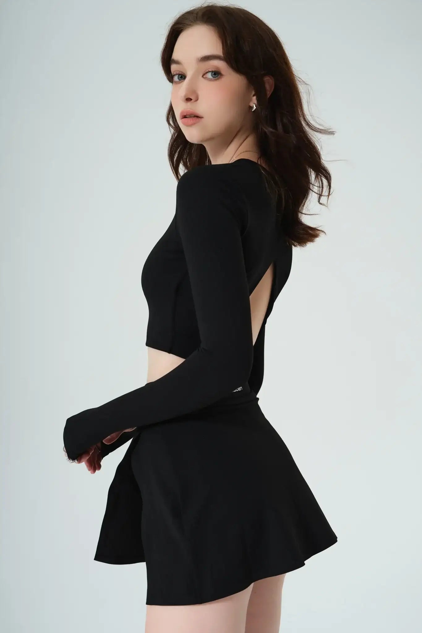 All Day Long Sleeve Crop - Black - Olaben