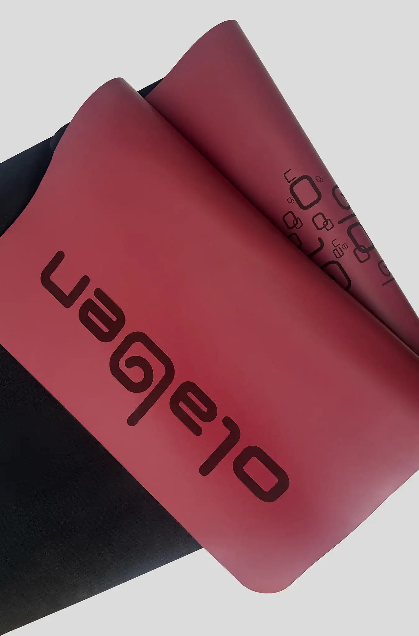 Signature Yoga Mat - Dark Fire