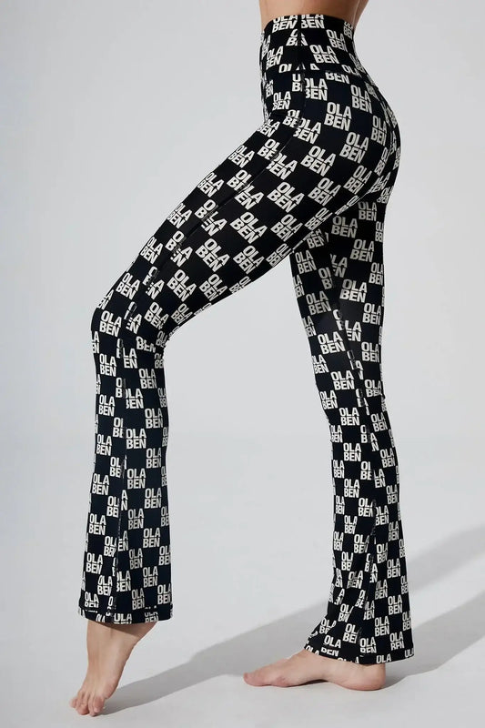 Sera Monogram Flared Legging - Monogram Black - Olaben