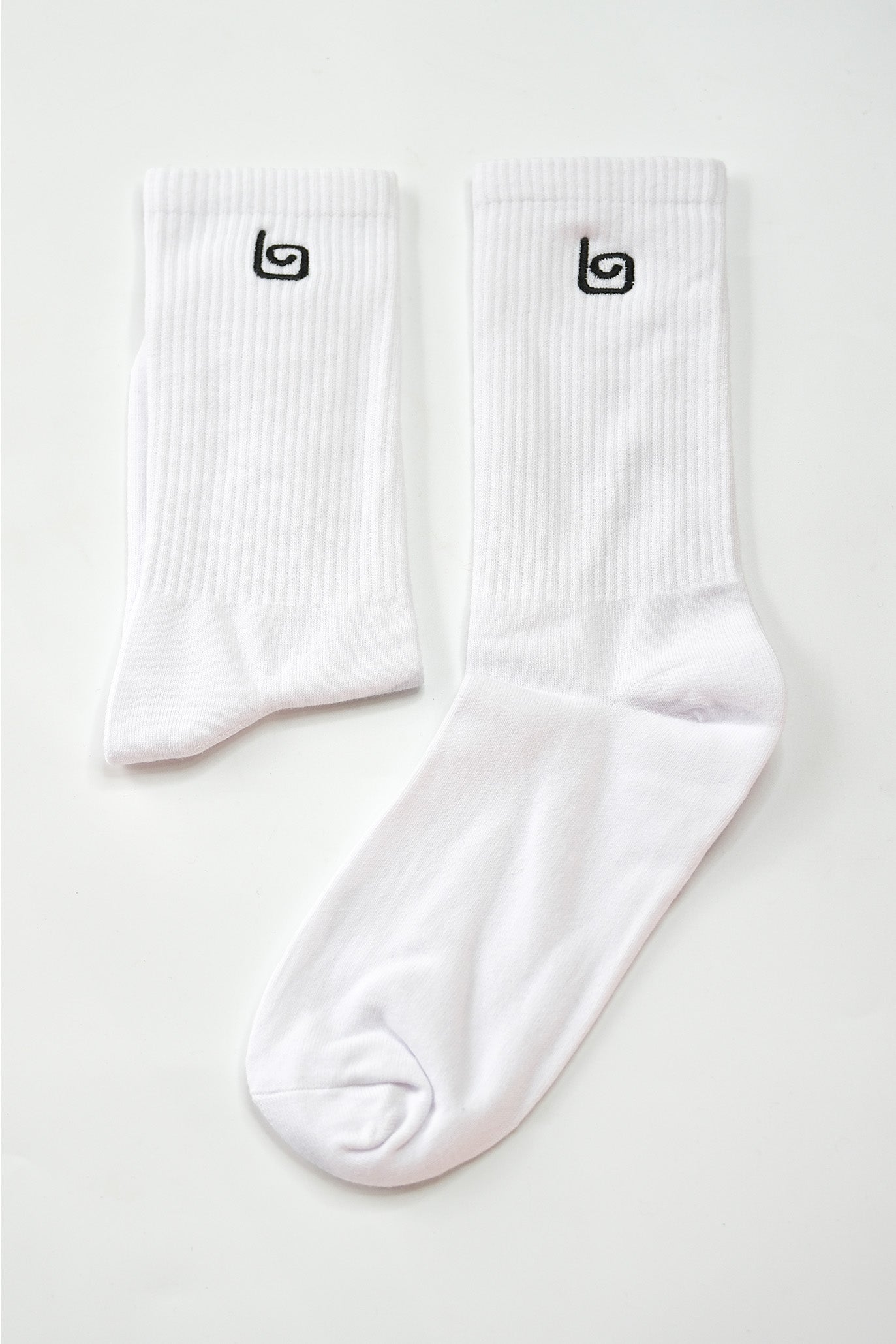 Comfort Crew Socks - White