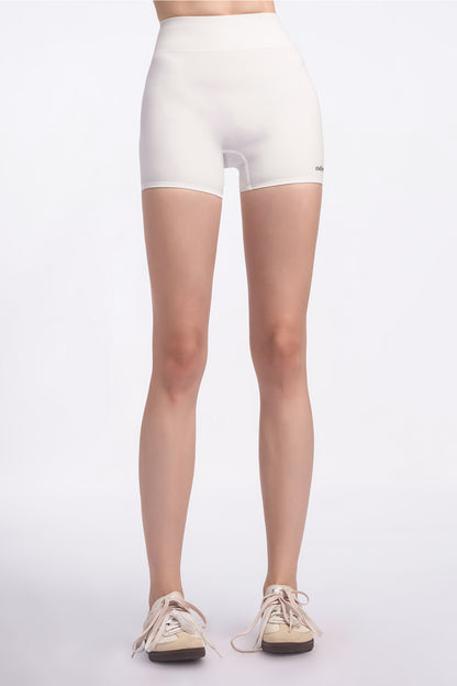 Quần Đùi Evo Freedom - Off White