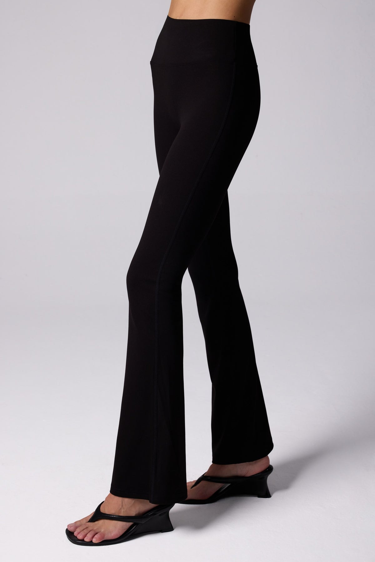 Olaben Romance Flare Leggings in Midnight, side view