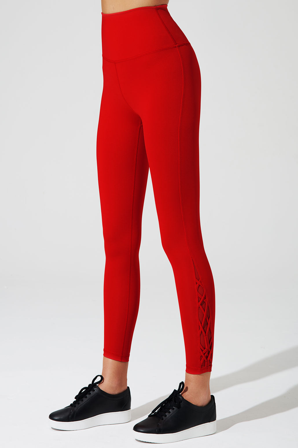 Burgundy red high-waist leggings for women, perfect for a stylish and comfortable look.