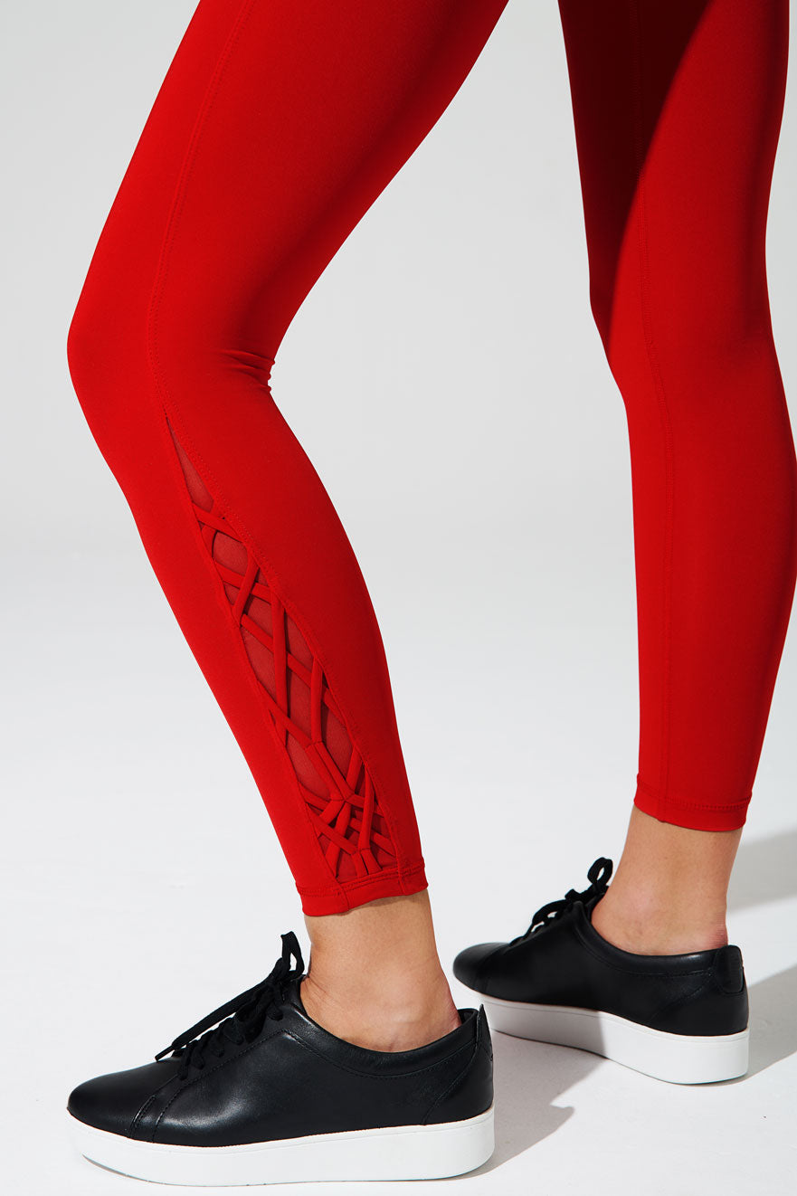 Burgundy red high-waist leggings for women, perfect for a stylish and comfortable look.
